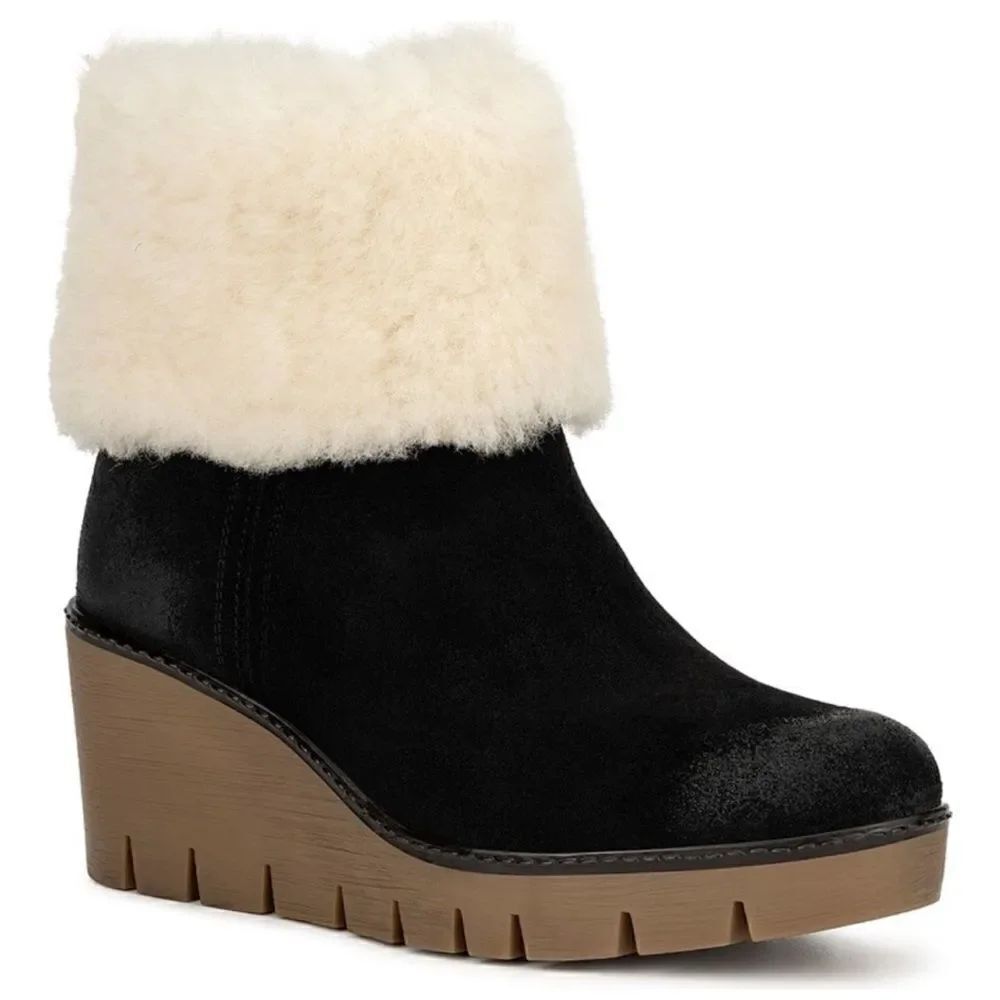 Vintage Foundry Co. Suede /Sheep’s Fur Poppy Booties Size 8 / NWOB